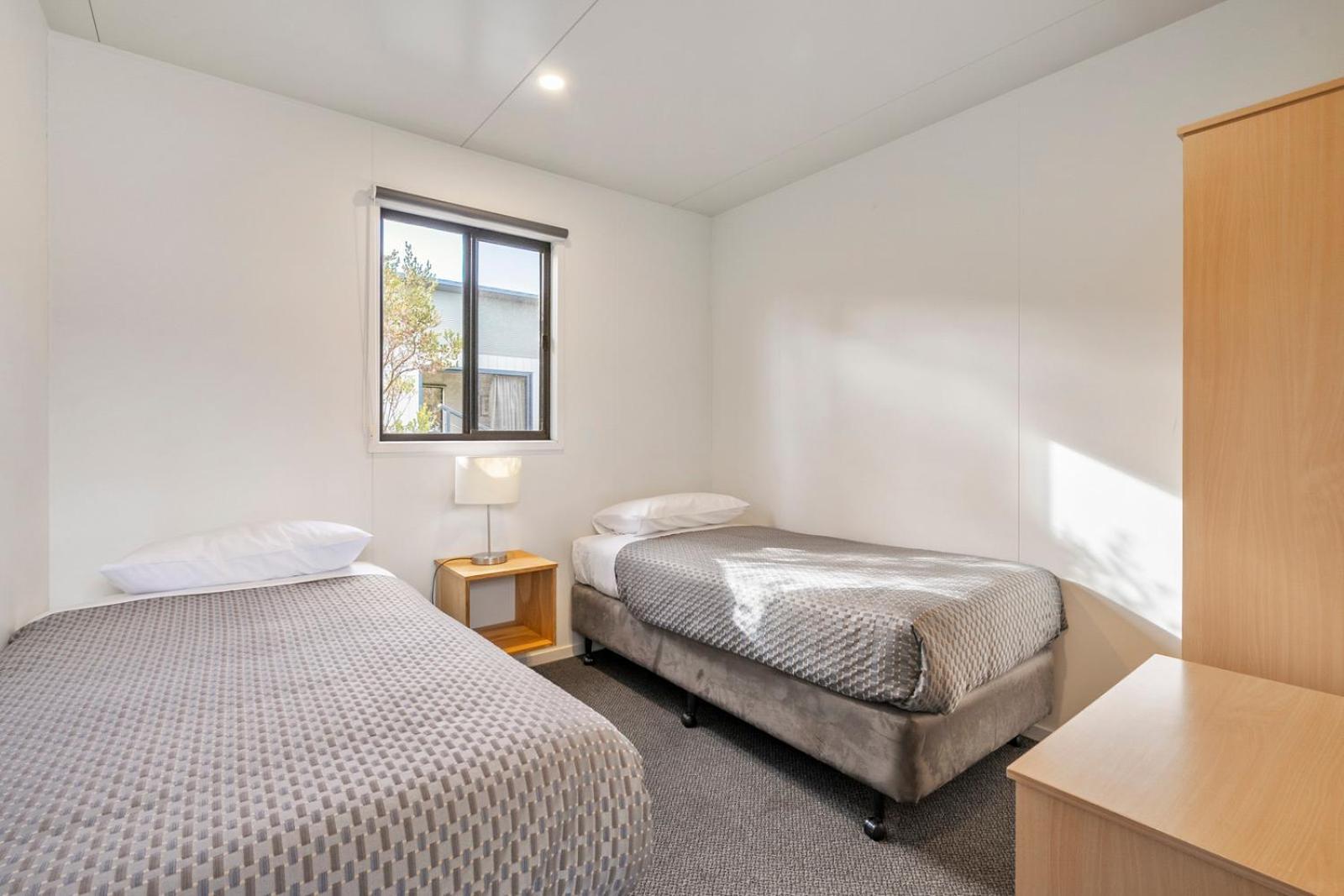 Swansea Beach Chalets Ngoại thất bức ảnh